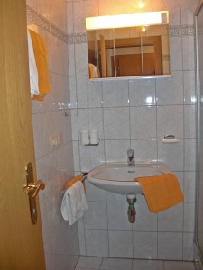 Badezimmer - Ferienwohnung B 